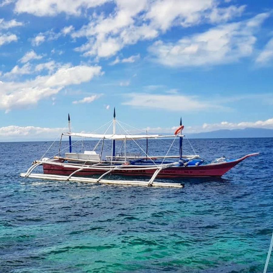 Gaja Go Dive & Inn Moalboal Eksteriør billede